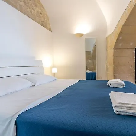 Dimora Del '500 In Zona Santa Croce Appartamento *